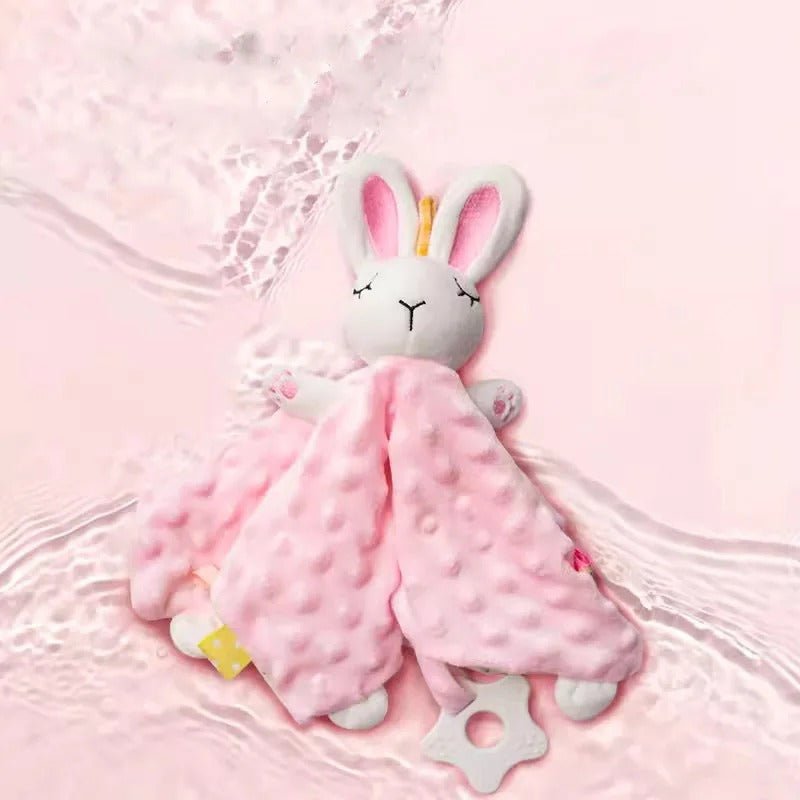 Doudou bébé lapin en peluche rose avec mordeur