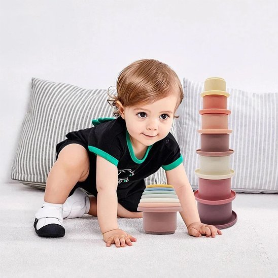 cadeau éveil ludique jouet bébé 1 an empilable