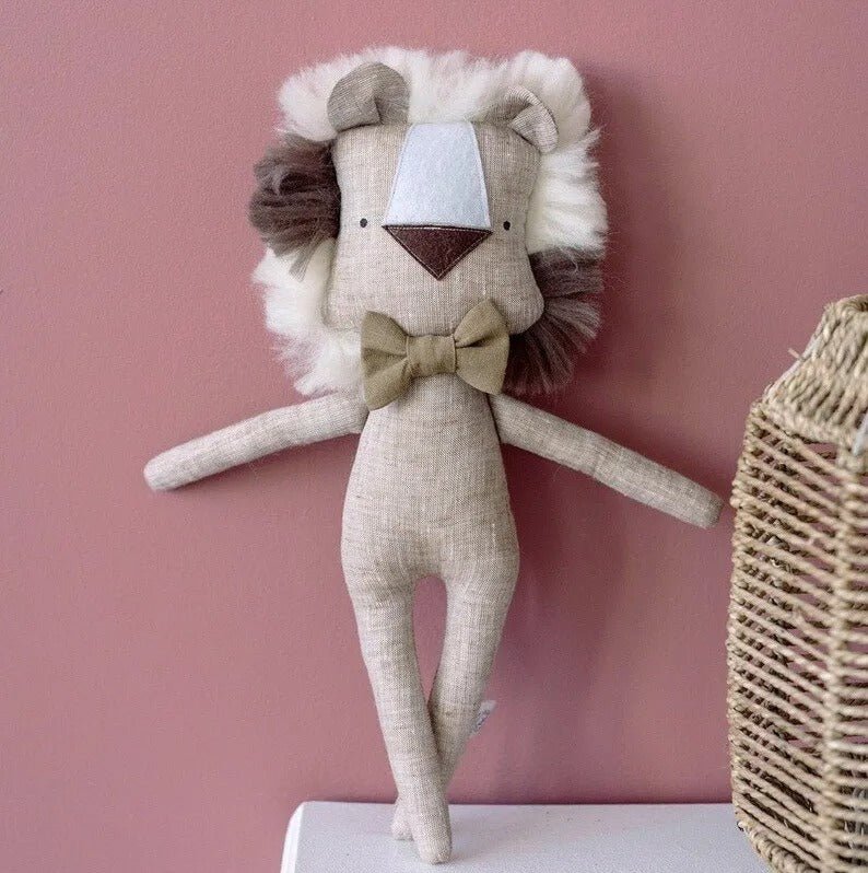 doudou bebe lion poupee