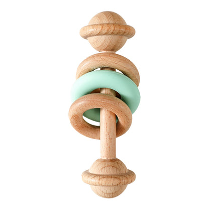 hochet bébé en bois vert
