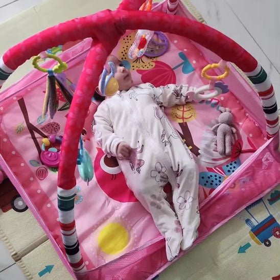 tapis de jeux bébé confortable pour nouveau-né